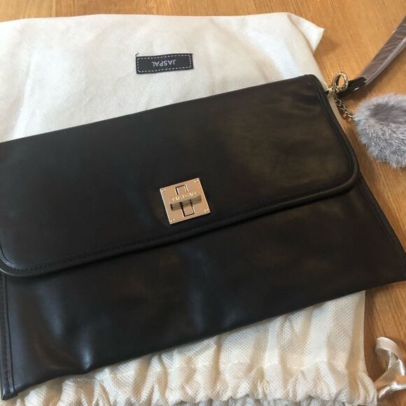 Jaspal Black clutch never use w/ tags from Thailand 🌈host pick 🌈 - Picture 4 of 13